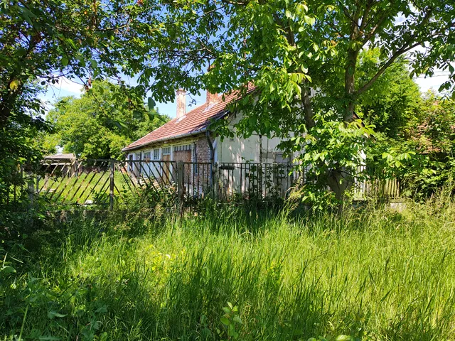 Eladó ház Bogyiszló, Szekszárdi 80 nm