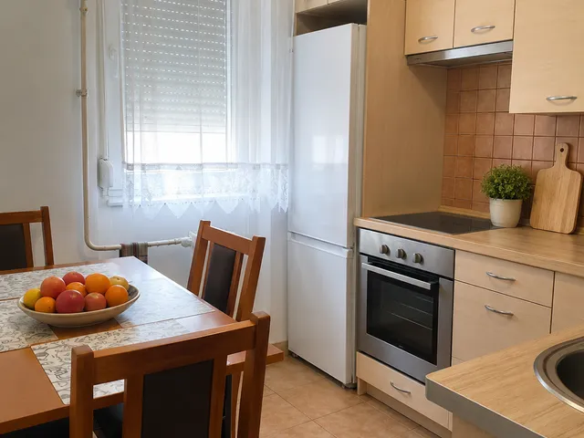 Eladó lakás Szekszárd, Bakta 49 nm
