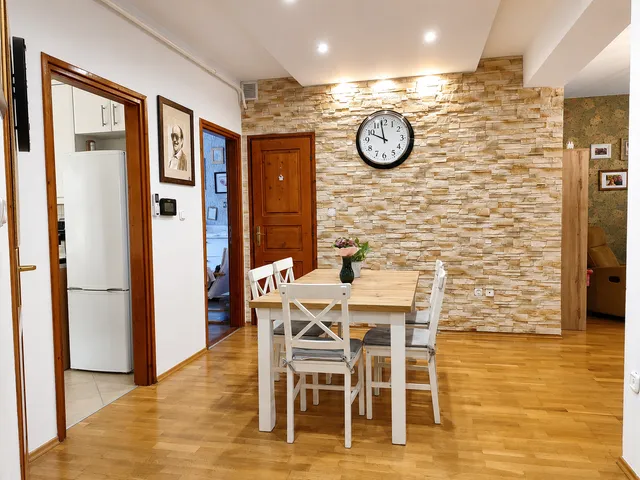 Eladó lakás Szekszárd 85 nm