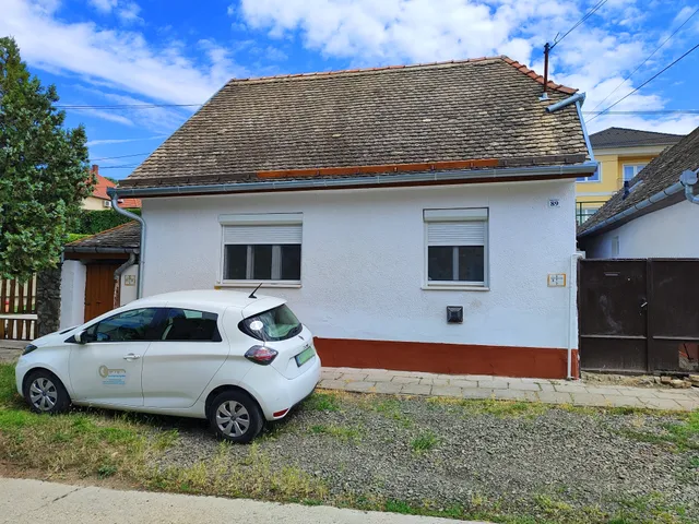 Eladó ház Szekszárd, Bethlen Gábor 39 nm