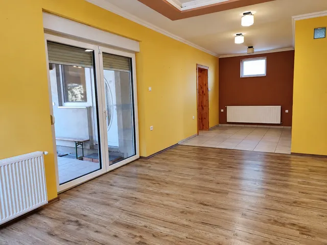 Eladó ház Tolna, Petőfi utca 115 nm