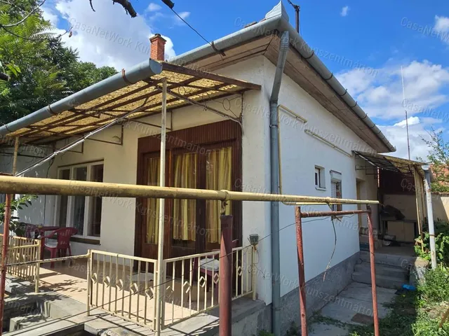 Eladó ház Kunszentmárton 76 nm