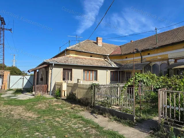 Eladó lakás Kunszentmárton 83 nm