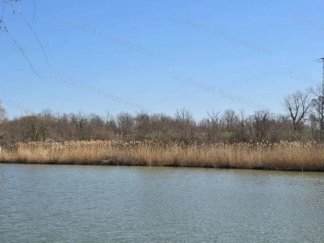 Eladó mezőgazdasági ingatlan Öcsöd 1134 nm