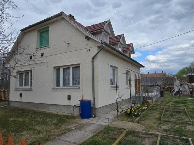 Eladó ház Cserkeszőlő 144 nm