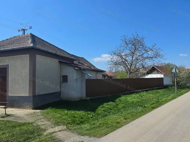 Eladó ház Tiszakürt 70 nm