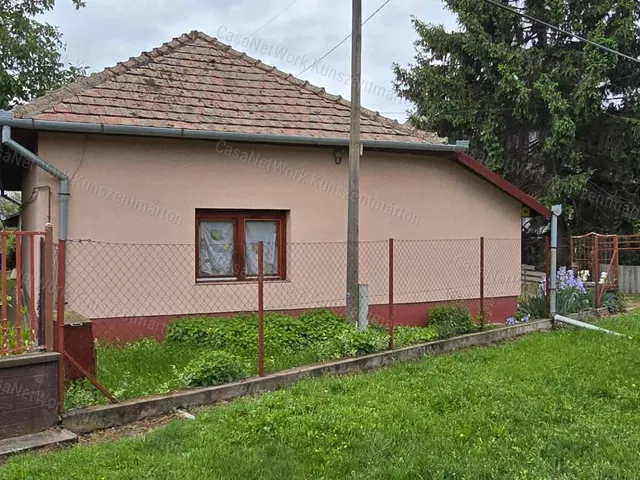 Eladó ház Tiszaföldvár 70 nm