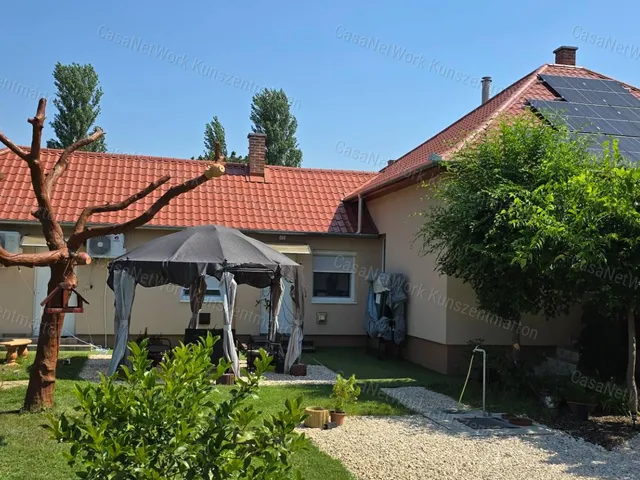 Eladó ház Cserkeszőlő 129 nm