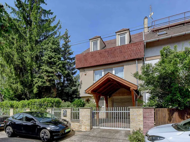 Eladó ház Budapest XI. kerület, Kelenvölgy, Inotai utca 210 nm