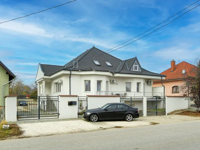 Eladó lakás Alsónémedi 80 nm