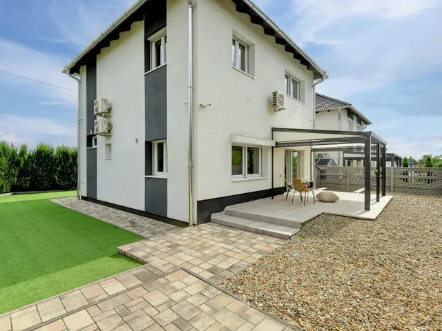 Eladó ház Budapest XVII. kerület, Rákoscsaba 115 nm