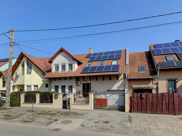 Eladó ház Aszód 170 nm