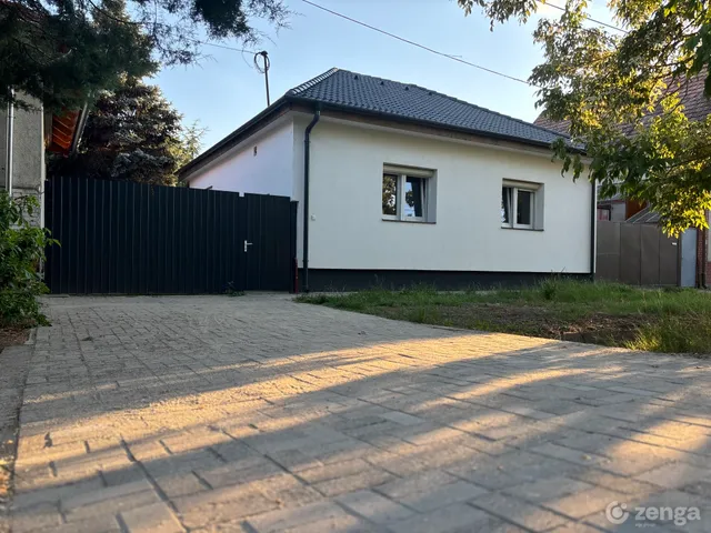 Eladó ház Szeged, Szőreg, Makai út 82. 100 nm