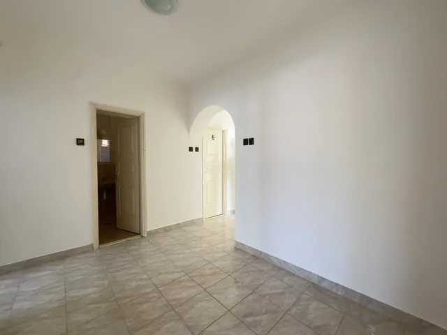 Eladó lakás Arnót 120 nm