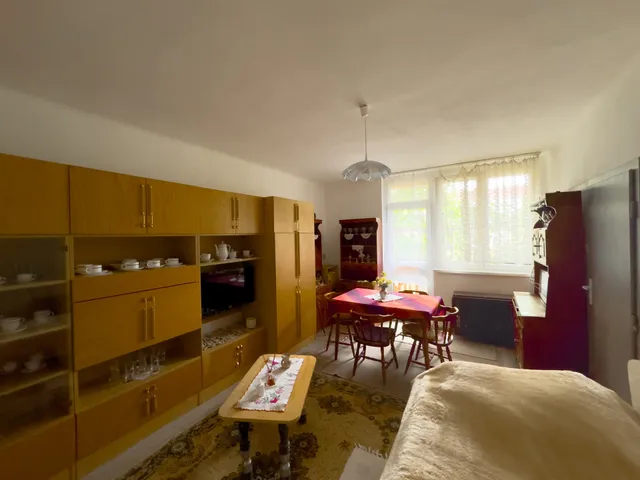 Eladó lakás Kazincbarcika, Május 1 út 45 nm