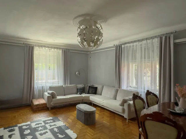Eladó ház Szikszó, Apponyi Albert 240 nm