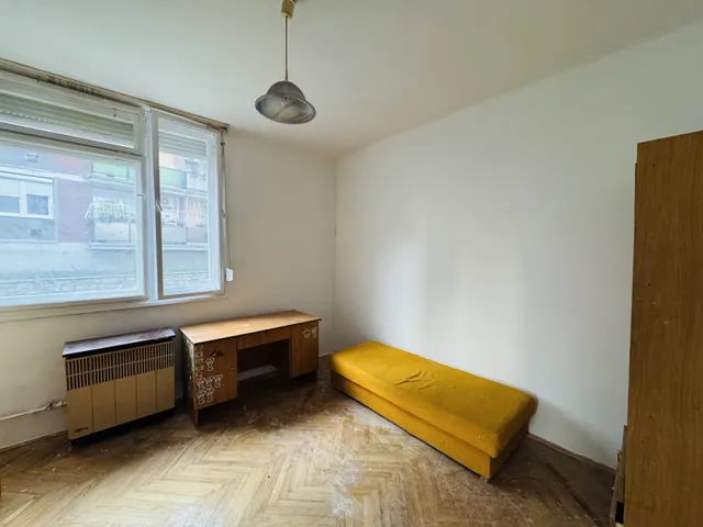 Eladó lakás Kazincbarcika, Ifjúmunkás tér 55 nm