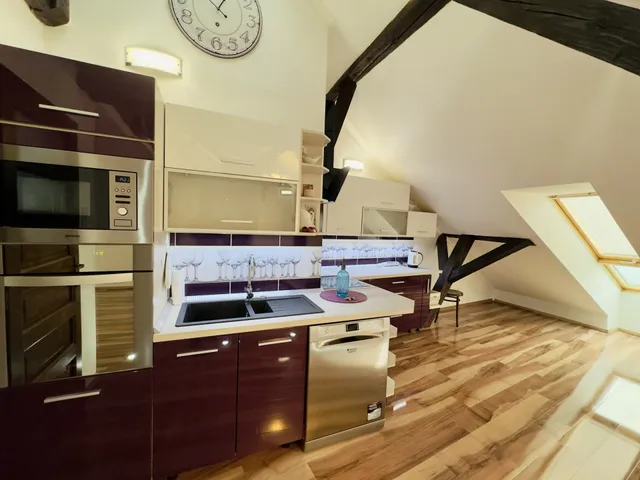 Eladó lakás Miskolc, Belváros 159 nm