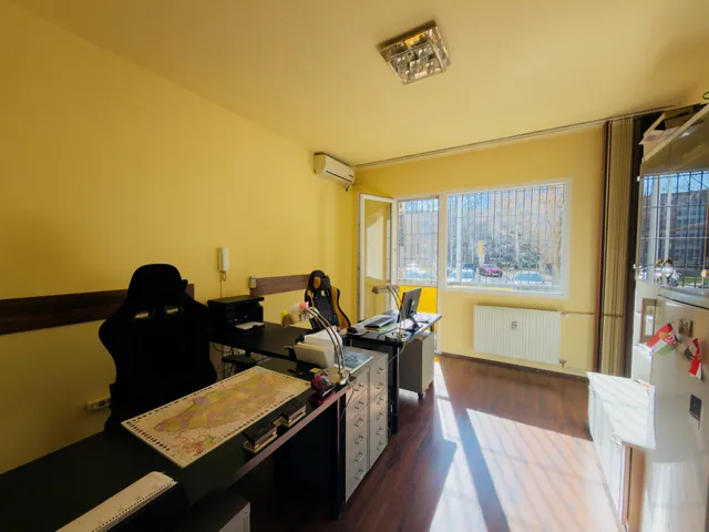 Eladó lakás Budapest IX. kerület, Üllői út 70 nm