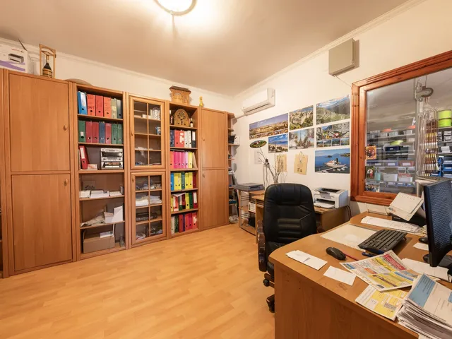 Eladó ház Bekecs, Béke út 158 nm