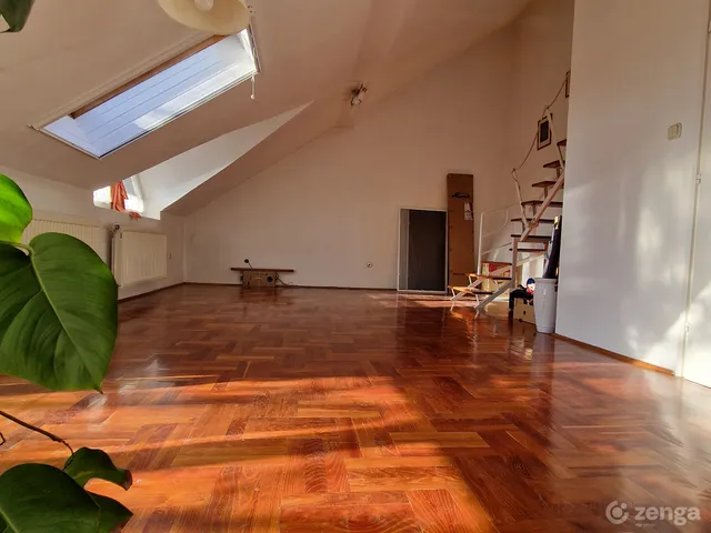 Eladó lakás Kaposvár, Belváros 107 nm