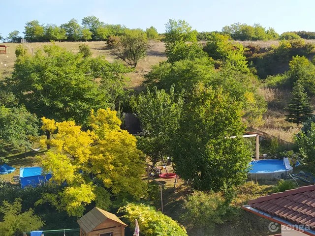 Eladó ház Iklad 200 nm