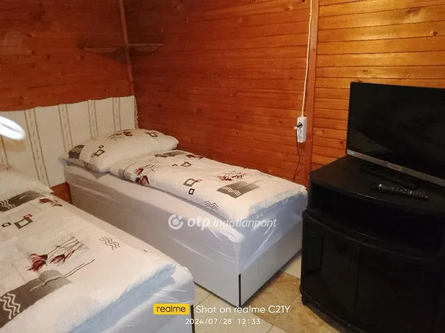 Eladó kereskedelmi és ipari ingatlan Hajdúszoboszló 84 nm