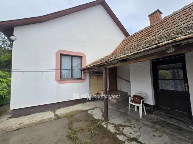 Eladó ház Tetétlen 67 nm