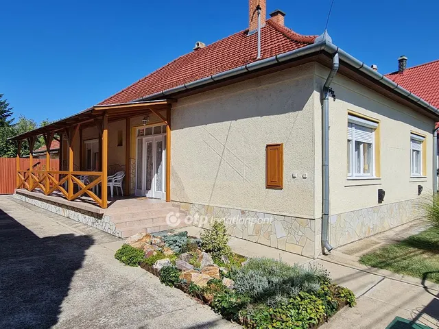 Eladó ház Hajdúszoboszló 99 nm