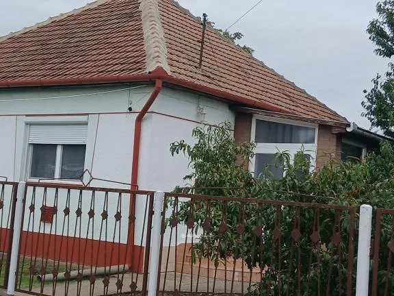 Eladó ház Nagyhegyes 72 nm