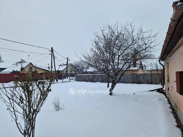 Eladó telek Debrecen 754 nm