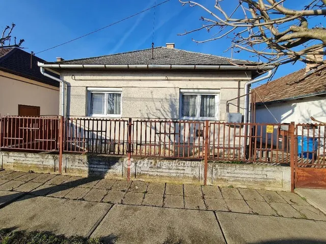 Eladó ház Balmazújváros 74 nm