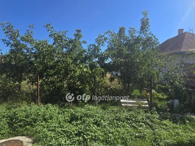 Eladó telek Tetétlen 1033 nm