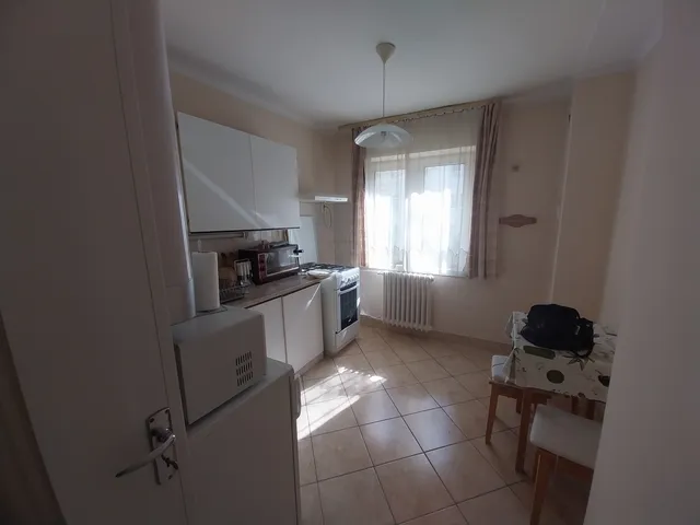 Kiadó lakás Kazincbarcika, Belváros 71 nm