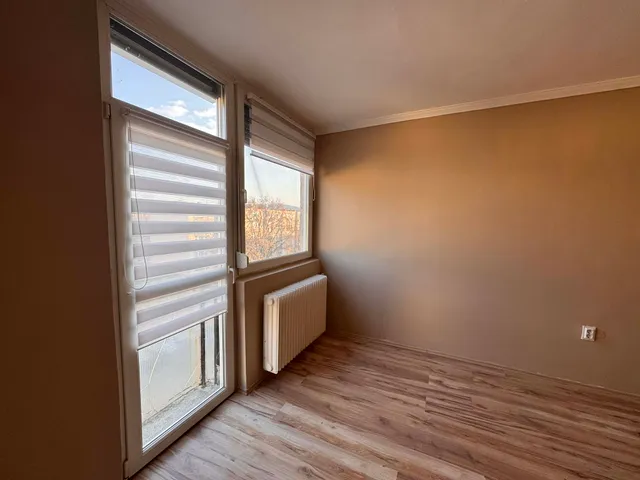 Eladó lakás Kazincbarcika, Tavasz utca15 49 nm