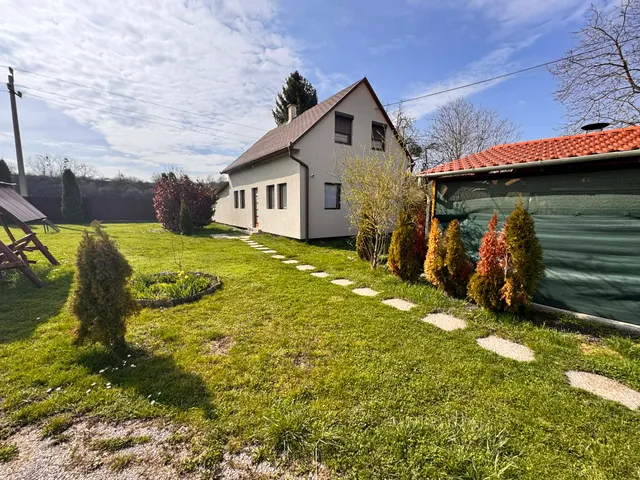 Eladó kereskedelmi és ipari ingatlan Szilvásvárad, Bem József 319 nm