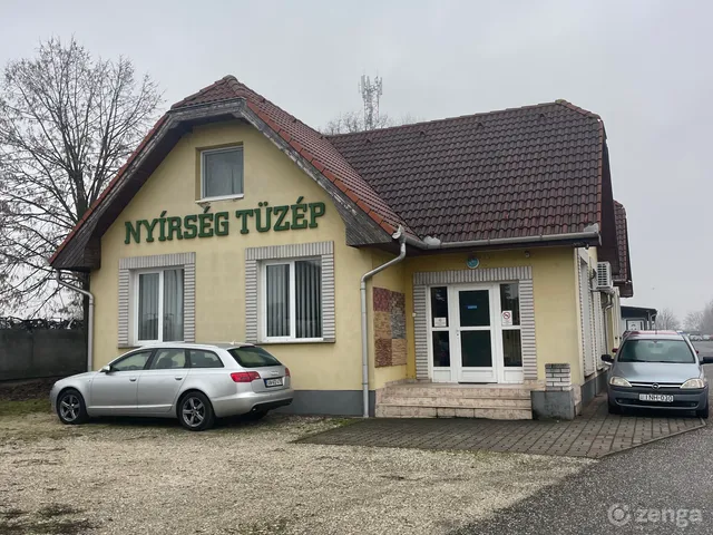 Kiadó kereskedelmi és ipari ingatlan Nyíregyháza, Déli ipartelep 140 nm