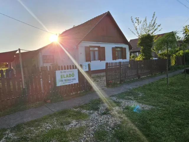 Eladó ház Tiszafüred 61 nm