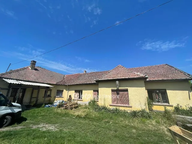 Eladó mezőgazdasági ingatlan Tápiógyörgye 240 nm