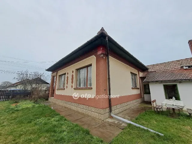 Eladó ház Kisújszállás 109 nm