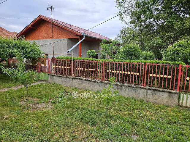 Eladó ház Tiszaföldvár 100 nm