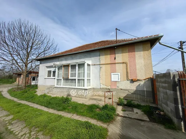 Eladó ház Fegyvernek 106 nm