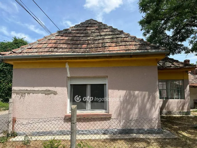 Eladó ház Tápiószőlős 65 nm