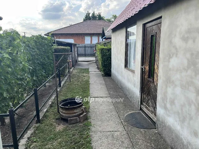 Eladó ház Abony 146 nm