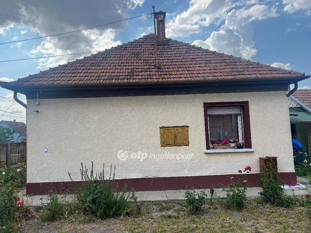 Eladó ház Tápiógyörgye 70 nm