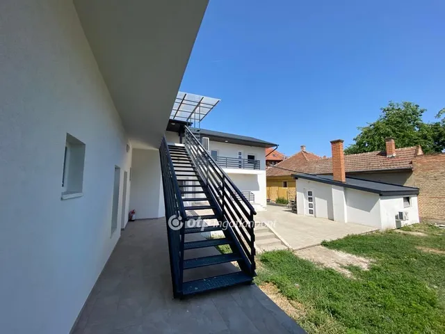 Eladó lakás Cegléd 41 nm