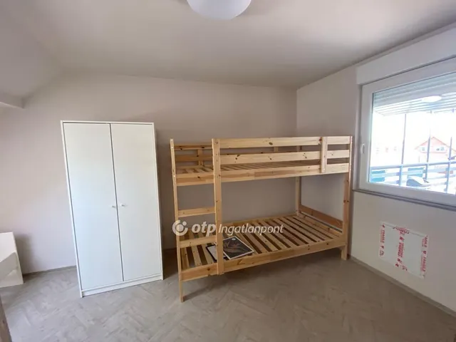 Eladó lakás Cegléd 38 nm