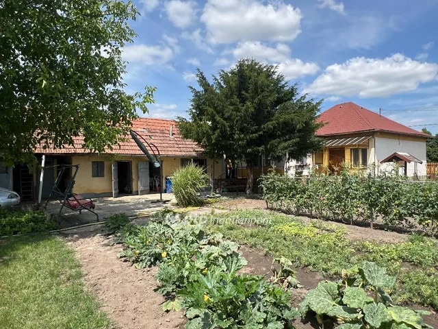 Eladó ház Tápiógyörgye 75 nm