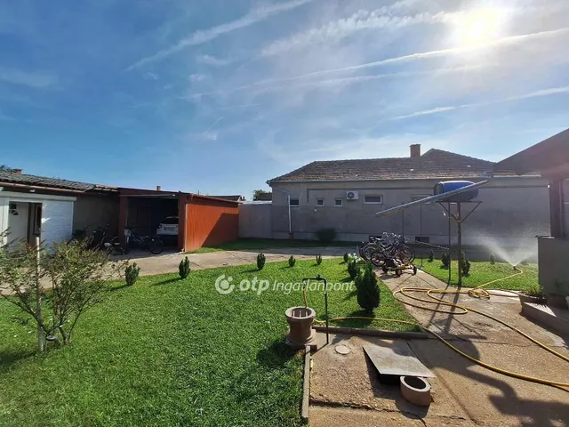 Eladó ház Nagykőrös 130 nm