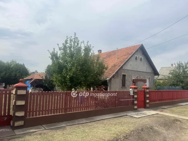 Eladó ház Tápiógyörgye 81 nm